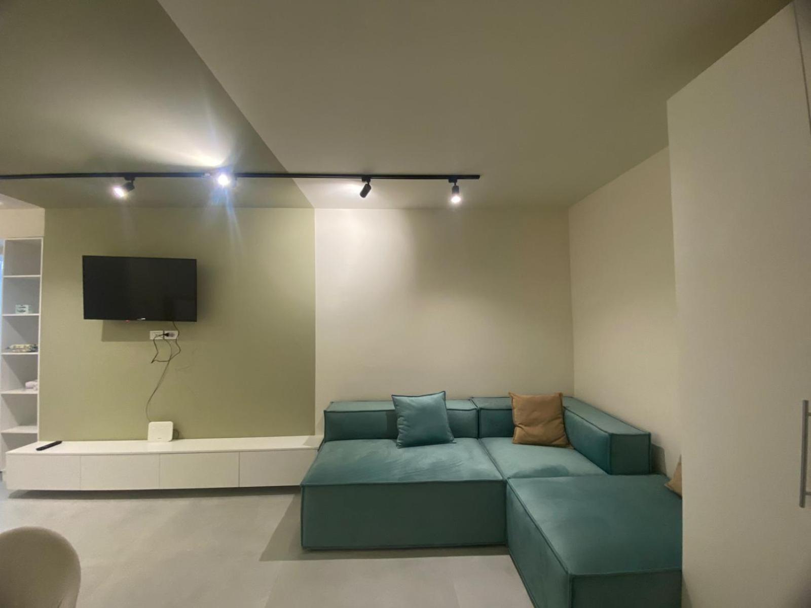 Mia Lake Apartament Tiranë Luaran gambar